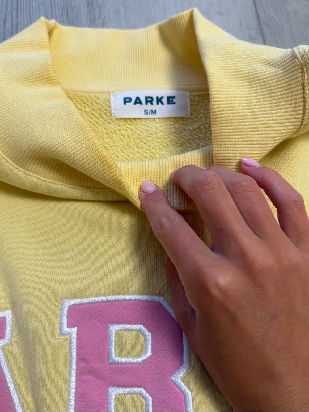 Parke Yellow MockNeck - Picture 5 of 6